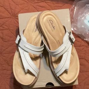 Clarks sandal. White with beige stitching. Size 7M